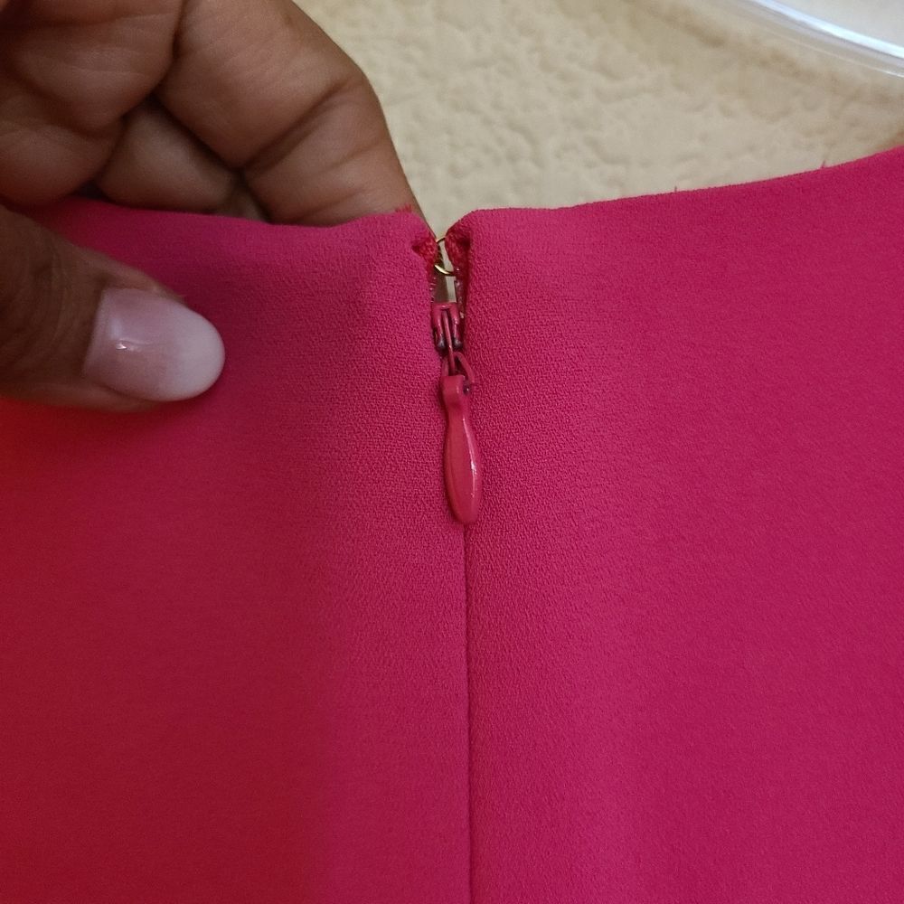 CeCe Pink Ruffle Hem Dress, size 6 - Picture 11 of 14